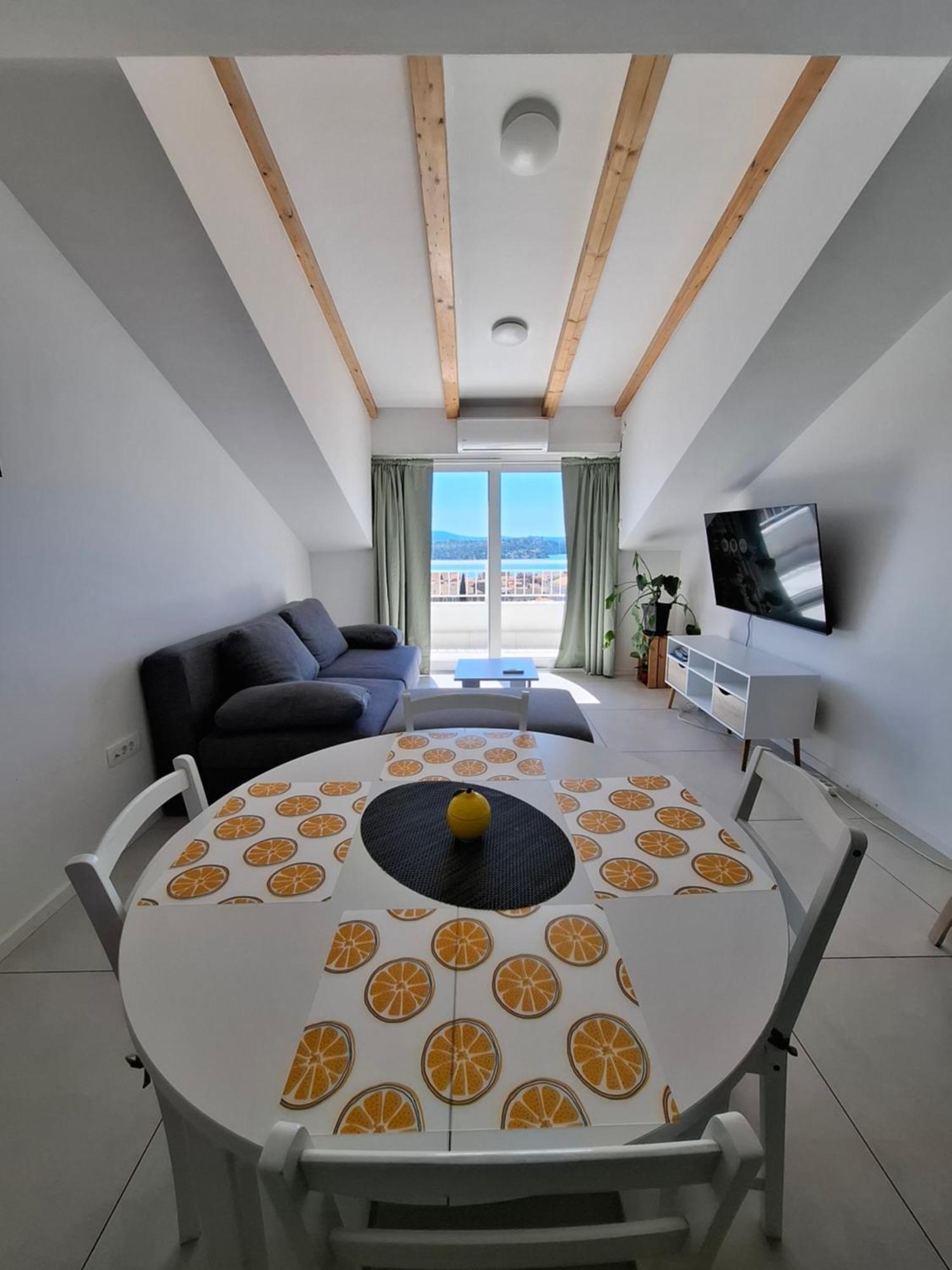 Carla Panorama Apartment 希贝尼克 外观 照片