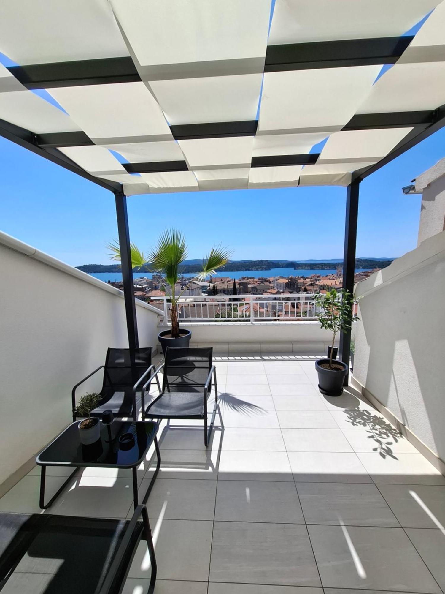 Carla Panorama Apartment 希贝尼克 外观 照片